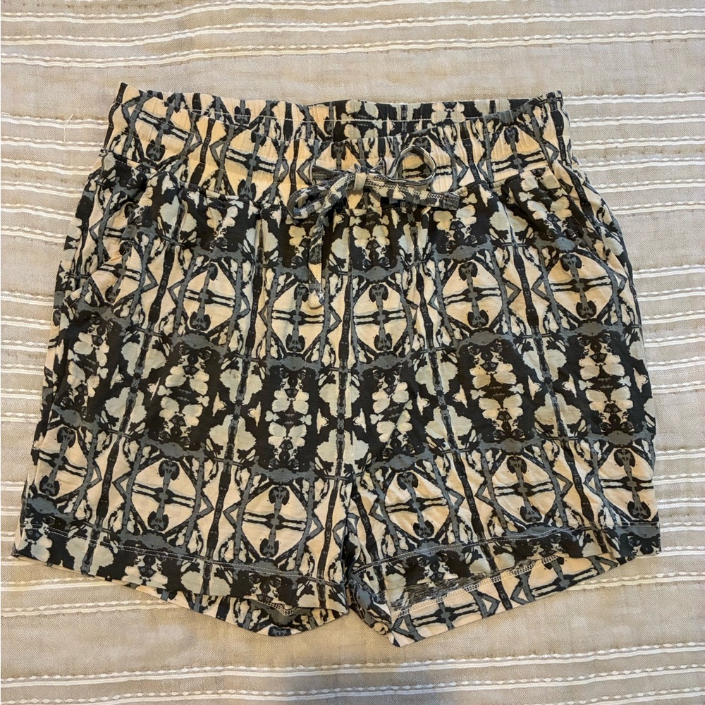 Kate Quinn Shibori shorts